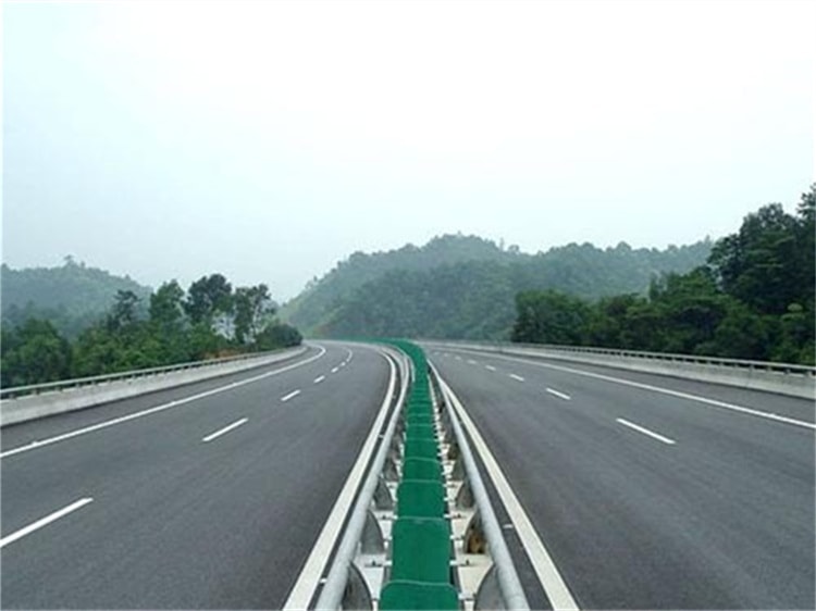 南昌高速護(hù)欄案例