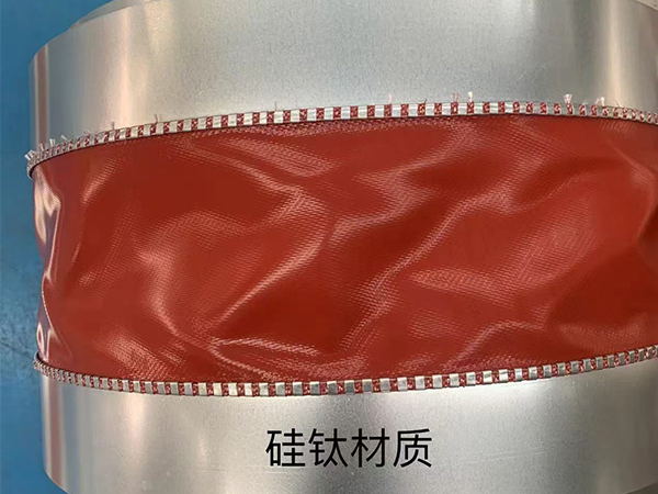 軟連接的制作工藝及成品，材質(zhì)有硅鈦，納米、三帆布，其中硅鈦軟接可以阻燃防火